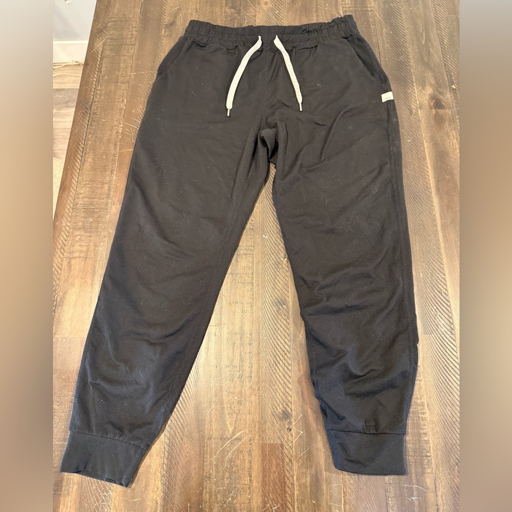 Vuori size small- Black Drawstring Joggers with White Drawcord